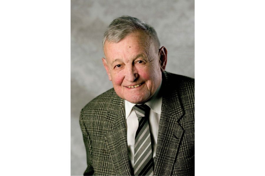 dr. Jože Kušar (1940 - 2026)