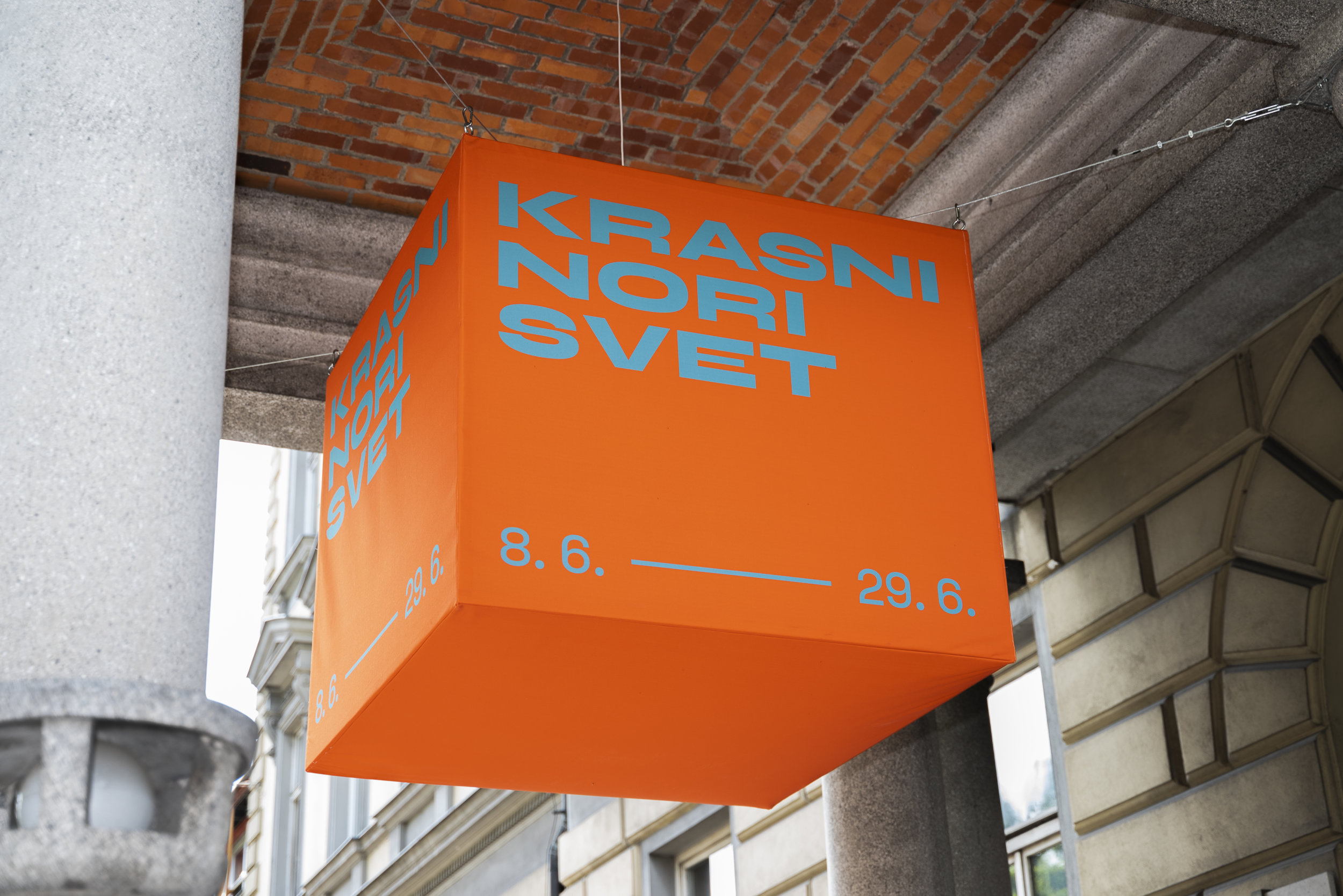 OTVORITEV RAZSTAVE KRASNI NORI SVET